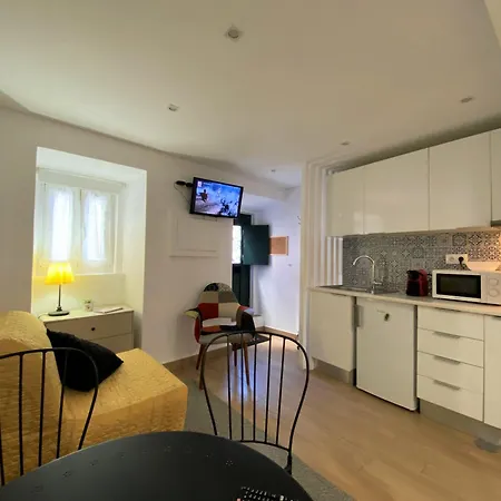 Perfect For 2 In Graca Apartament