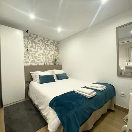 Lägenhet Perfect For 2 In Graca Lisboa