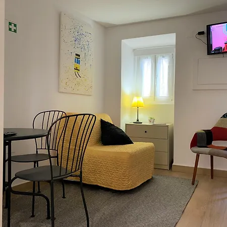 Perfect For 2 In Graca Apartment Lisbon